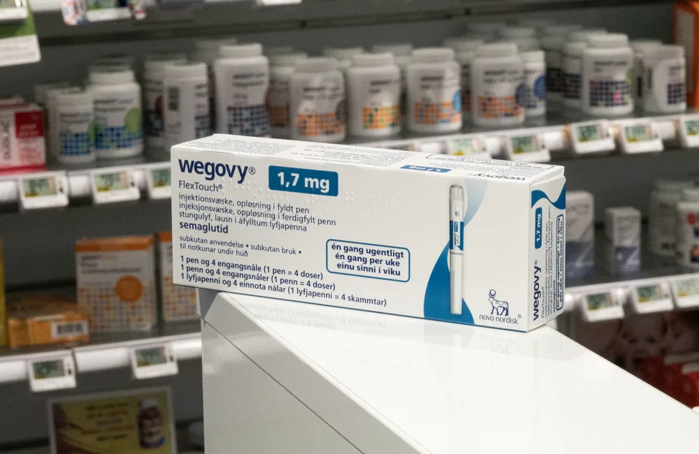 3. Wegovy:Active ingredient: Semaglutide
Brand name: Wegovy
Mechanism: Same as Semaglutide
Unique features:

Specifically FDA-approved for chronic weight management in adults with obesity or overweight and at least one weight-related condition.
May offer different dosing options compared to Ozempic